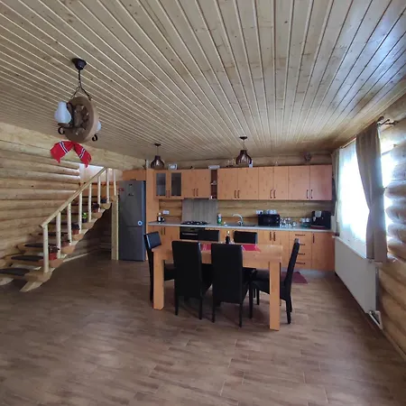 Colt De Munte Domek letniskowy *